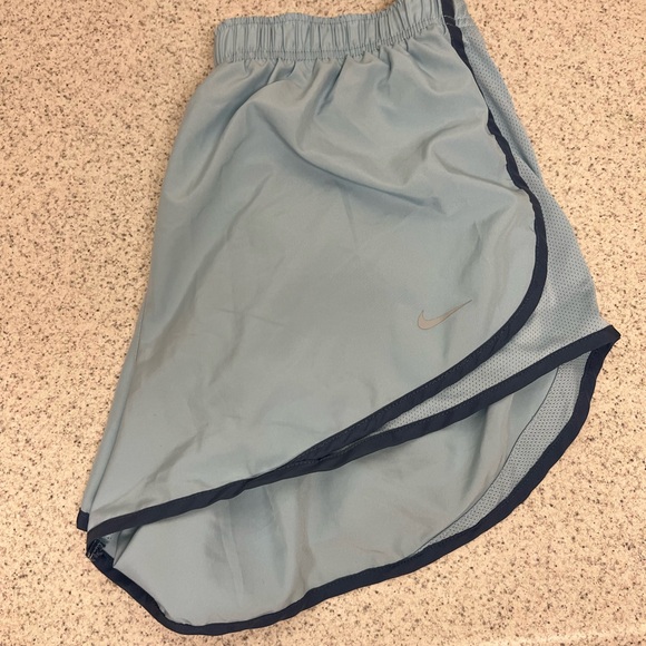 Nike Sky Blue Dri-FIT Shorts - Picture 1 of 3